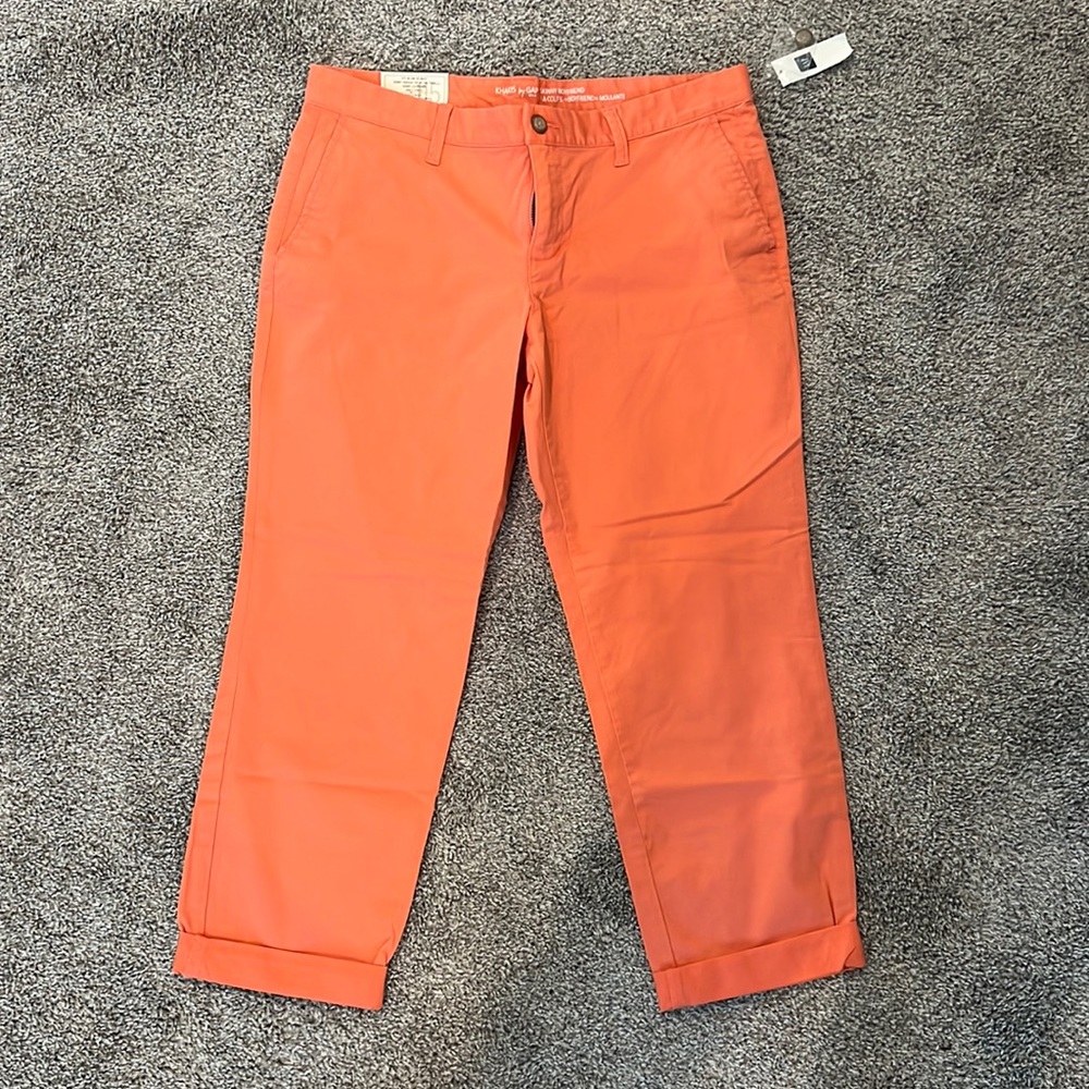 New coral Capri pants. Gap 8